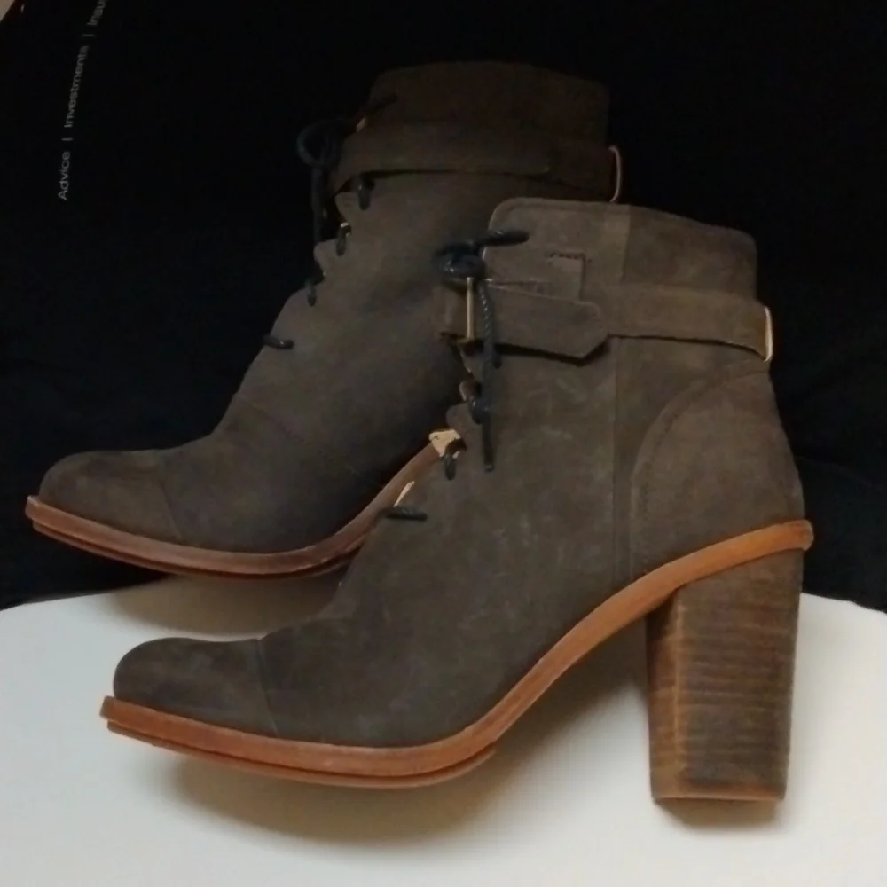 Timberland Womens Boot Company Marge Ankle Strap Chukka -size 7